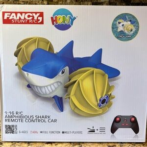 Amphibious Shark Remote Control Car - Blue and Yellow